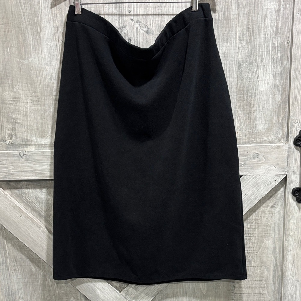 Old Navy women’s 2X black ribbed knit skirt U1